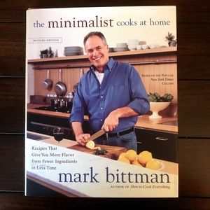 THE MINIMALIST COOKS AT HOME BY MARK BITTMAN